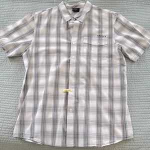Oakley short sleeve button down